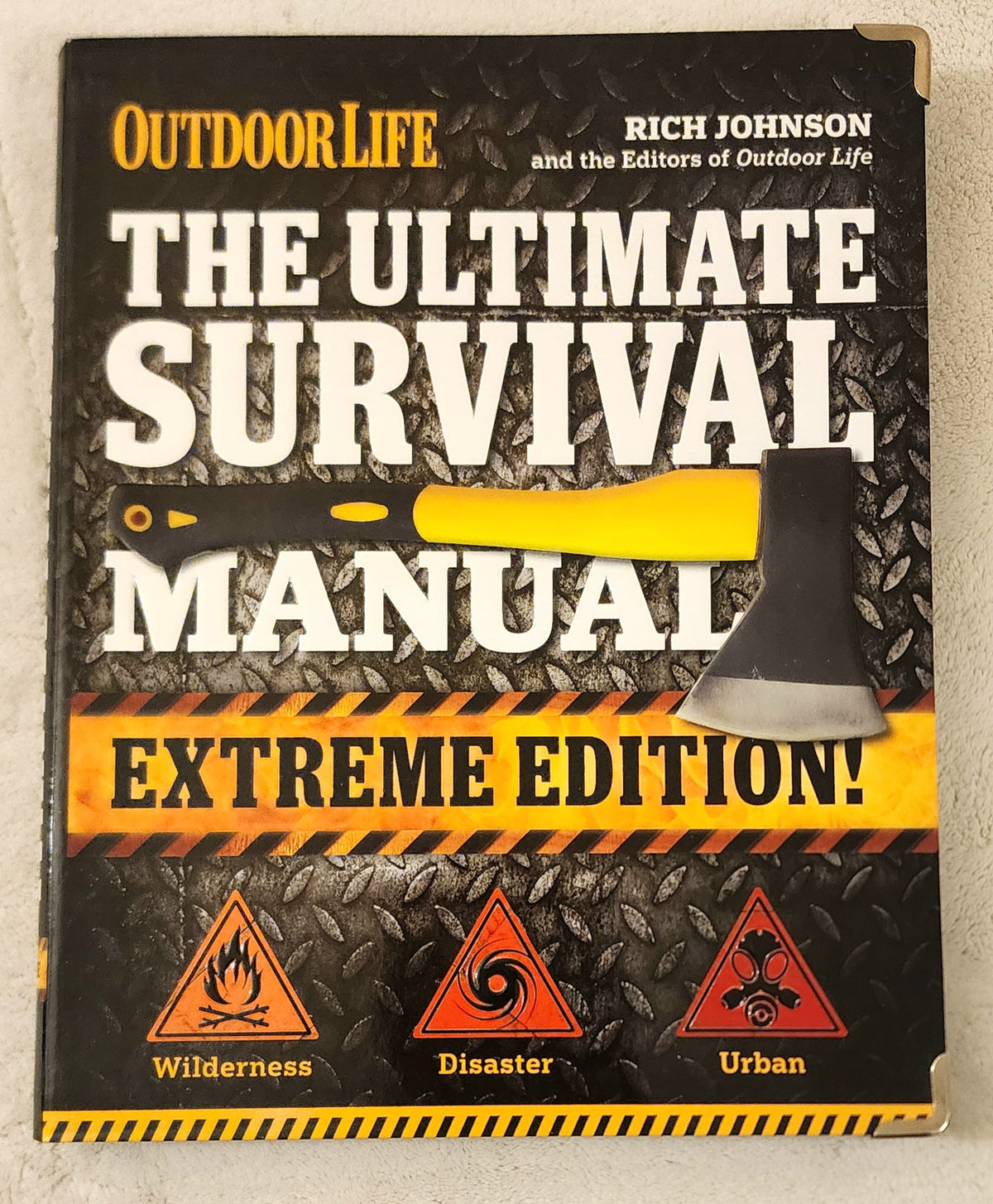 The Ultimate Survival Manual Extreme Edition!